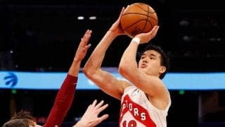 【NBA】渡邊雄太、実況も興奮“豪快ぶら下がりダンク”に現地熱狂「Ohhhh yeahhhh」「特別」