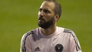 イグアイン母、癌のため64歳で死去