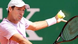  世界127位に敗れ初戦敗退 