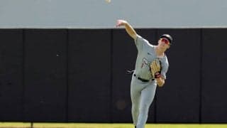 ひたすら伸びる「正真正銘のレーザー」　衝撃バックホームに「走るのはご法度」