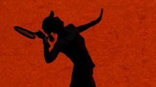 まるで映画！1回戦負けの後に乗った飛行機で隣に座った男性とコロナも国境も超えて結婚