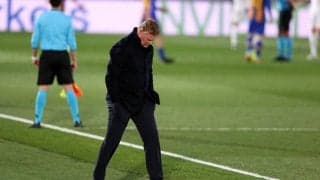 グラナダに敗戦で首位浮上ならず…自身も退席処分と踏んだり蹴ったりのクーマン「精神的に大きな打撃」