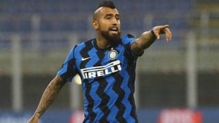 “優勝請負人”のビダルが恩師からのオファーを拒否？ インテル残留を希望