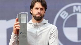 コーチ付けず今季2勝目「幸せ」