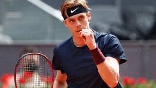  短髪の理由は「飽きちゃった」 