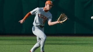 並走する車よりも速い！　驚異のスピードでダイブした“スーパーマンキャッチ”が「スゲー」