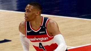 オスカー・ロバートソンがウェストブルックについて「記録を達成してほしい」