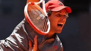  ティーム 逆転勝ちで4強入り 