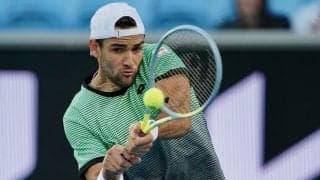 両手バックでパワーのあるショットを打つためのちょっとした「コツ」を紹介！(6) 【上達ワード50】[リバイバル記事]