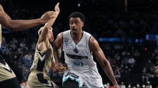 京都が琉球の追い上げを振り切り辛勝…サイモンが第4Qの15得点を含む30得点