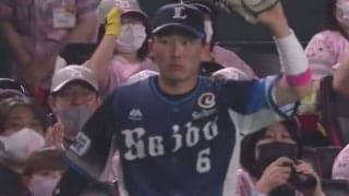 「上手すぎて鷹ファンも拍手」　西武源田、颯爽と現れ強奪した“激走スラキャッチ”