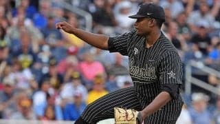 3回で10奪三振!?　ドラ1指名確実の右腕が「とんでもないイニングを打ち立てた」