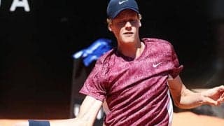  ナダル戦へ、シナー初戦突破 