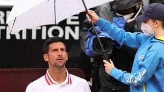  ジョコ 3時間中断「奇妙な試合」 