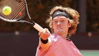  ルブレフ 苦戦も初戦を突破 