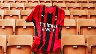 ミランが来季のホームユニフォームを発表！ストライプの幅が不揃いに