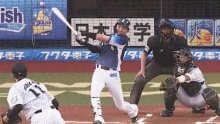 「こんな飛ばせるのか！」西武源田、今季1号は右翼席中段への先制特大アーチ