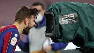 「天才」ピケ、マドリードの中心街で注目の的と化す