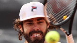 エース18本決め初4強入り