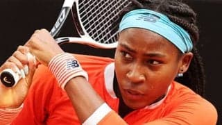 17歳ガウフ 女王棄権で4強