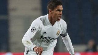 ユナイテッドに新CB獲得の動き！ ヴァランと会談か