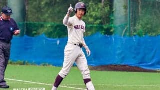 ２本の本塁打が飛び出し、鮮やかな逆転勝利！／明大２回戦