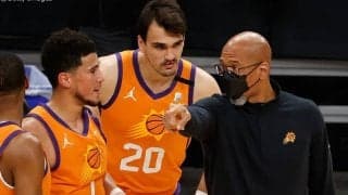 サンズをプレーオフへと導いたモンティ・ウィリアムズHCがNBCAの最優秀コーチ賞に選出