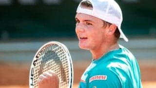 18歳 元世界3位チリッチ破る