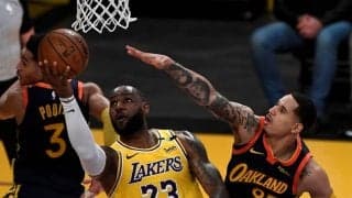 レイカーズがウォリアーズを破ってPO進出決定！　レブロンが決勝3ポイント