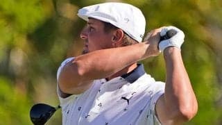 デシャンボー、巨大池越えの“凶悪パー3”で3mにピタリ！　米ファン称賛「現実離れ」