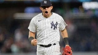 【MLB】わずか4秒で3アウト！　ヤ軍の超速トリプルプレーに米興奮「この動画見続けてしまう」