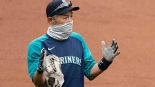 【MLB】イチロー氏と三冠王が笑顔のハグ　“再会2S”に歓喜拡大「イチローとファンみたい」