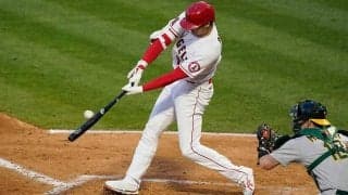 【MLB】大谷翔平、バット折りながら“快足”右前二塁打　第3打席で3試合10打席ぶり安打