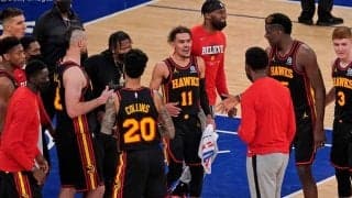 「パスするな」と助言されたトレイ・ヤングが決勝弾を沈めてホークスがニックスに先勝