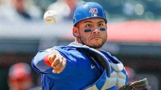 【MLB】159km剛球が直撃　見るだけで痛い捕球ミスに米驚き「なぜプレーできる？」「うわっ」