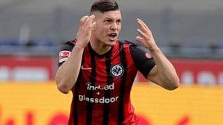 FWヨビッチはレアル帰還、フランクフルトが6名の退団を発表