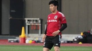 「迷ったら行く」の意識でブンデスのデュエル王になった遠藤航、OA枠での東京五輪は「2回出られると思っていなかった」