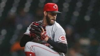 【MLB】右打者はバットに当たらない？　超横滑りスライダーに米驚愕「凄い」「こんな動き…」