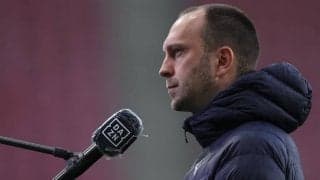 初の1部昇格に向けて先勝のキール若手指揮官、「まだ道半ばだ」と気を引き締め直す