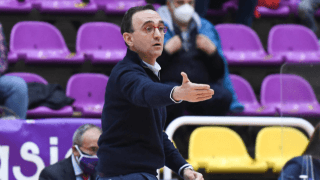 東京Zの新指揮官にスウェーデン代表HCなどを務めたウーゴ・ロペス氏が就任