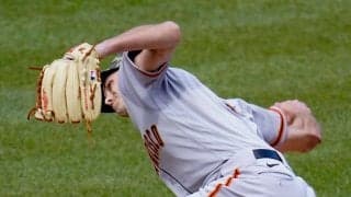 【MLB】「美しい」「誰も打てない」アンダースロー守護神の浮き上がる“魔球”に米衝撃