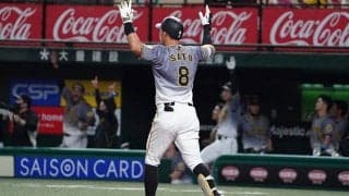 阪神ドラ1佐藤輝、衝撃の1試合3本塁打！　リーグトップタイ起死回生の勝ち越し13号3ラン