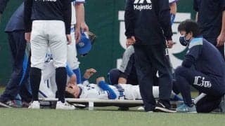 西武ドラ4若林、左膝を痛め負傷交代　自力で立ち上がれず担架で退場、球場騒然