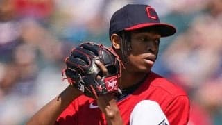 【MLB】196cmスリム右腕が8連続K　幻惑カーブ＆直球に米ファン注目「若き魔術師」「未来の星」