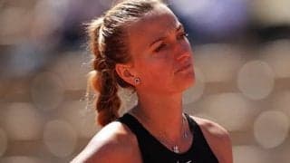 会見で転倒し負傷 全仏OP棄権