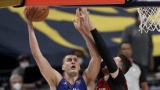 ナゲッツが2OTの激闘を制す…サンズは快勝、ネッツは準決勝へ／NBAプレーオフ