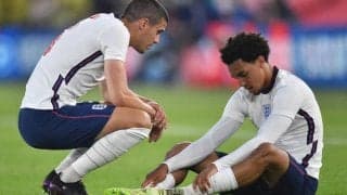 滑り込み招集のアレクサンダー＝アーノルドが親善試合で負傷交代…ユーロ本大会出場に向け暗雲