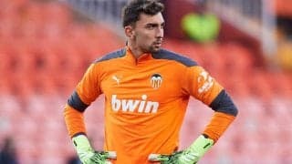 バレンシアが生え抜きGKリベロと2024年まで契約延長