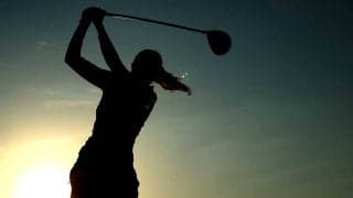 女子ゴルフ、後ろ姿クイズの答え　パンツスタイルの選手に反響「お団子ヘアじゃない」