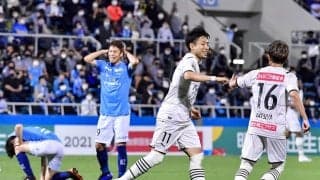 小林悠と長谷川竜也「2点目コンビ」が魅せた「かわいすぎる＆仲良しすぎる仕草」